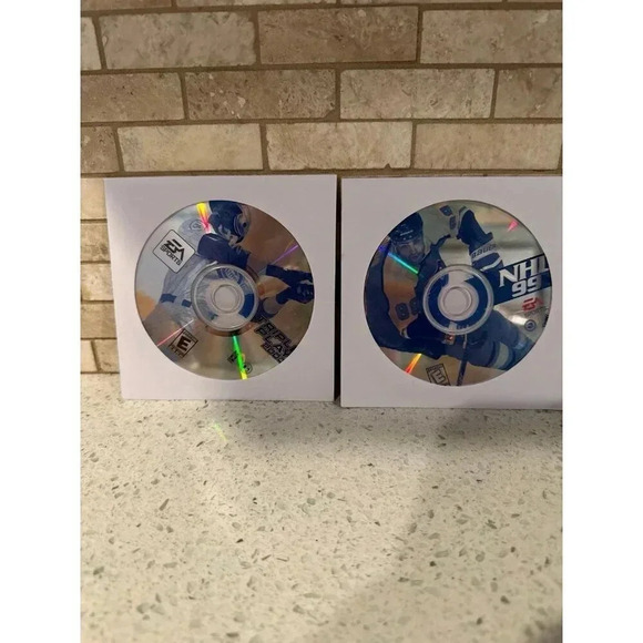 1999 EA Sports Mania 4- PC Games for Windows 98 & 95, Tiger Woods - Picture 2 of 3